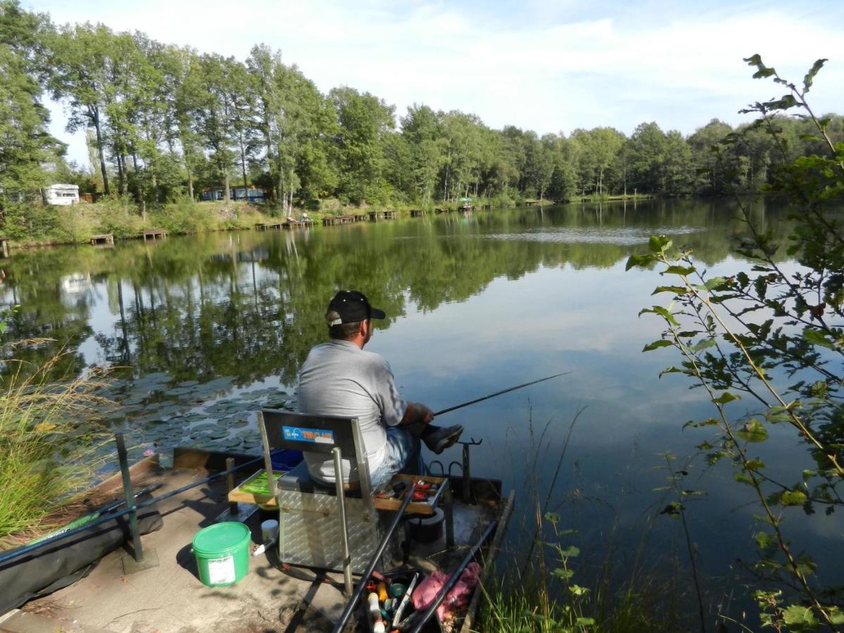 Camping Baalse Hei เทิร์นเฮาท์ ภายนอก รูปภาพ